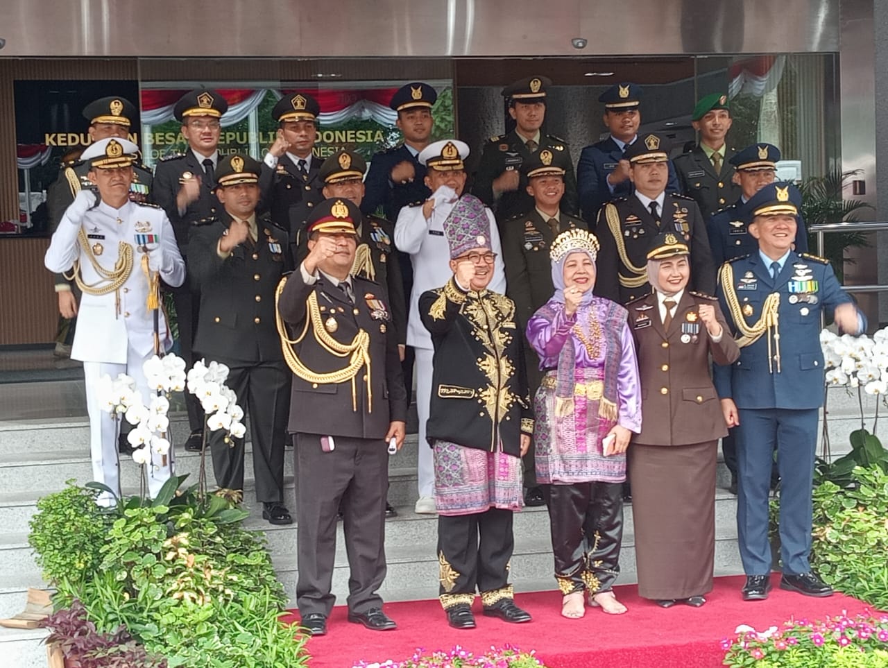 Ratusan Masyarakat Indonesia Mengikuti HUT Proklamasi Kemerdekaan RI ke 79 di KBRI Singapua